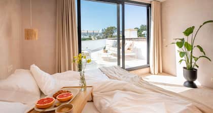 Design-Villa | Für 10 | 100m zum Strand | Beheizter Pool | Fußbodenheizung