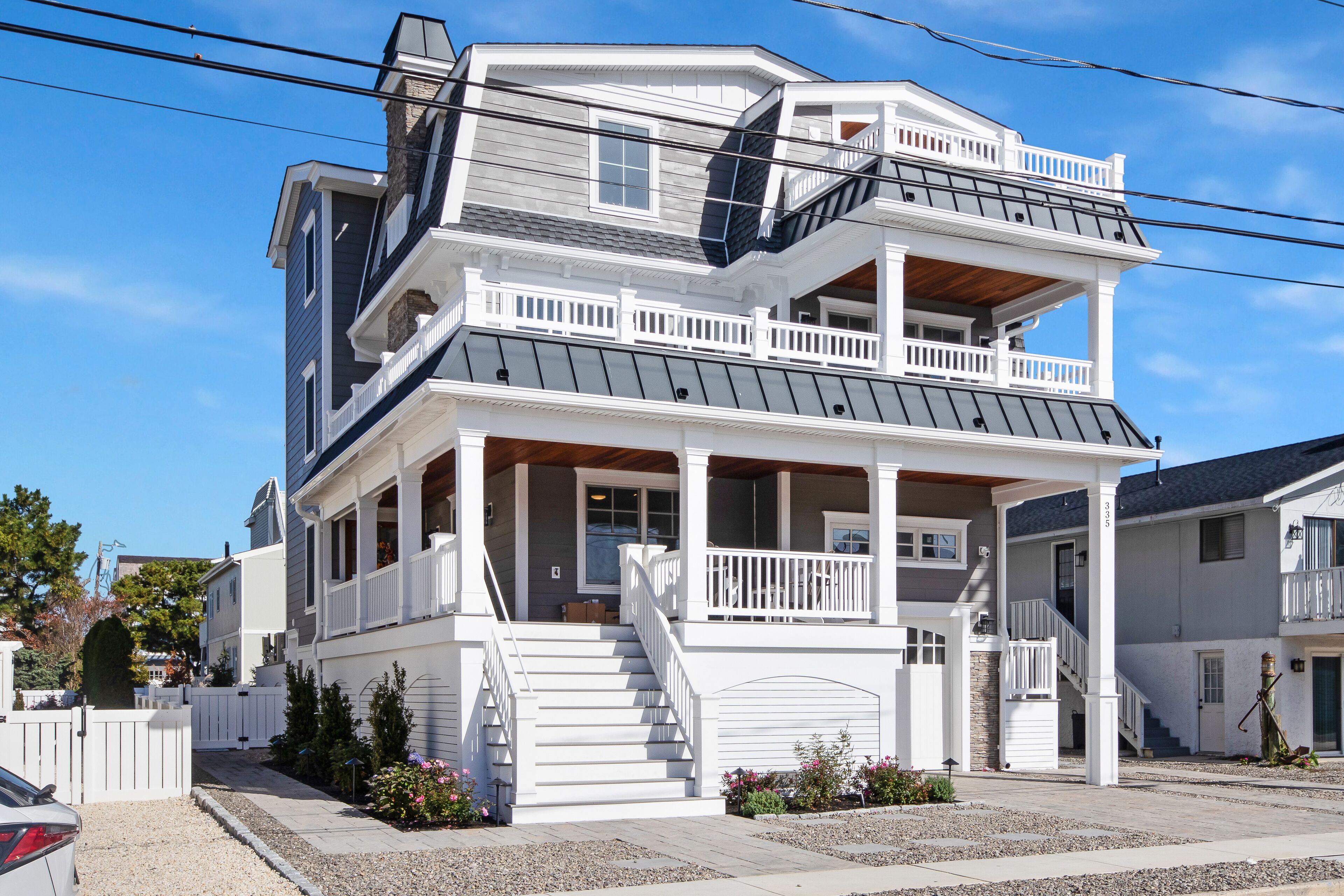 Brand new (built in 2022) family friendly luxury home with six ensuite bedrooms plus a powder room. Sleeps 14 people.