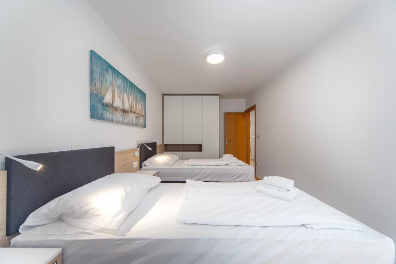 1 camera, Wi-Fi, lenzuola