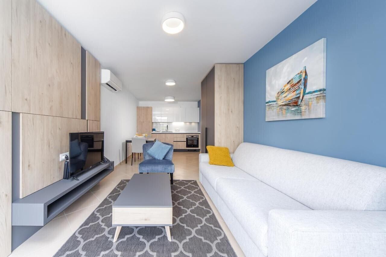 Télévision à écran plat