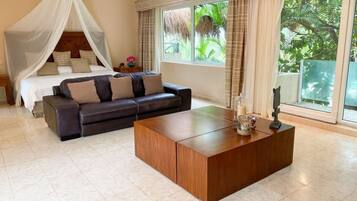 4 slaapkamers, een strijkplank/strijkijzer, reisbedje, wifi