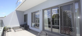 Summit - 13/35 Clyde Street