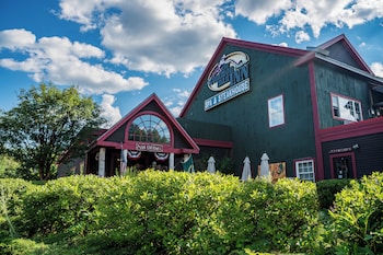 The Common Man Inn Plymouth