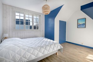 4 Schlafzimmer, Bügeleisen/Bügelbrett, kostenloses WLAN