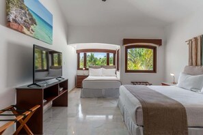 5 slaapkamers, een strijkplank/strijkijzer, wifi, beddengoed