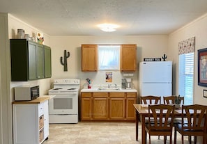 Fridge, microwave, oven, stovetop - Book 3 Nights Get 4th Free ~Cute Concan Cabin ~ Private Frio Riverfront! (Concan)