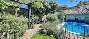 La Maison de village de Grignan, private pool