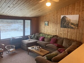 Smart TV, video games, DVD player