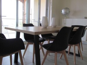 House | Living area - Beautiful 3-bed House in Chania With Garden (Platanias)