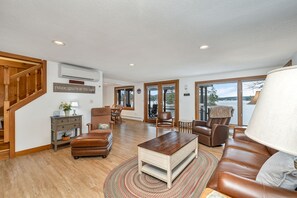 リビング エリア