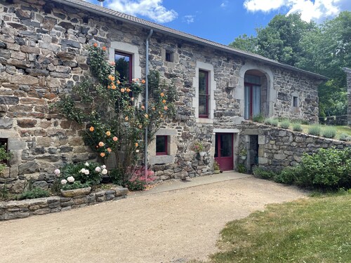 Superb 450 m2 farmhouse fully restored in Haute Loire