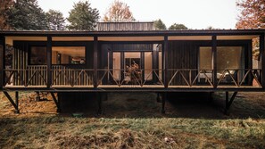 Exterior - House with Forest and Hot-Tub in Malalcahuello near Corralco (Malalcahuello)