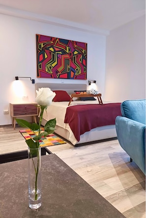 Design-studiolejlighed | Pengeskab på værelset, individuelt design, individuel indretning
