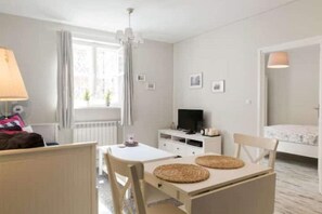 1 bedroom, iron/ironing board, travel cot, free WiFi - Joanna's Apartment Warsaw Old Town Rycerska street (Warszawa)
