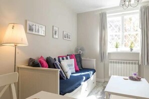 Interior - Joanna's Apartment Warsaw Old Town Rycerska street (Warszawa)