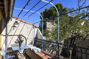 Apartment (1) | Terrace/patio - La Maison du Château (Bélesta)