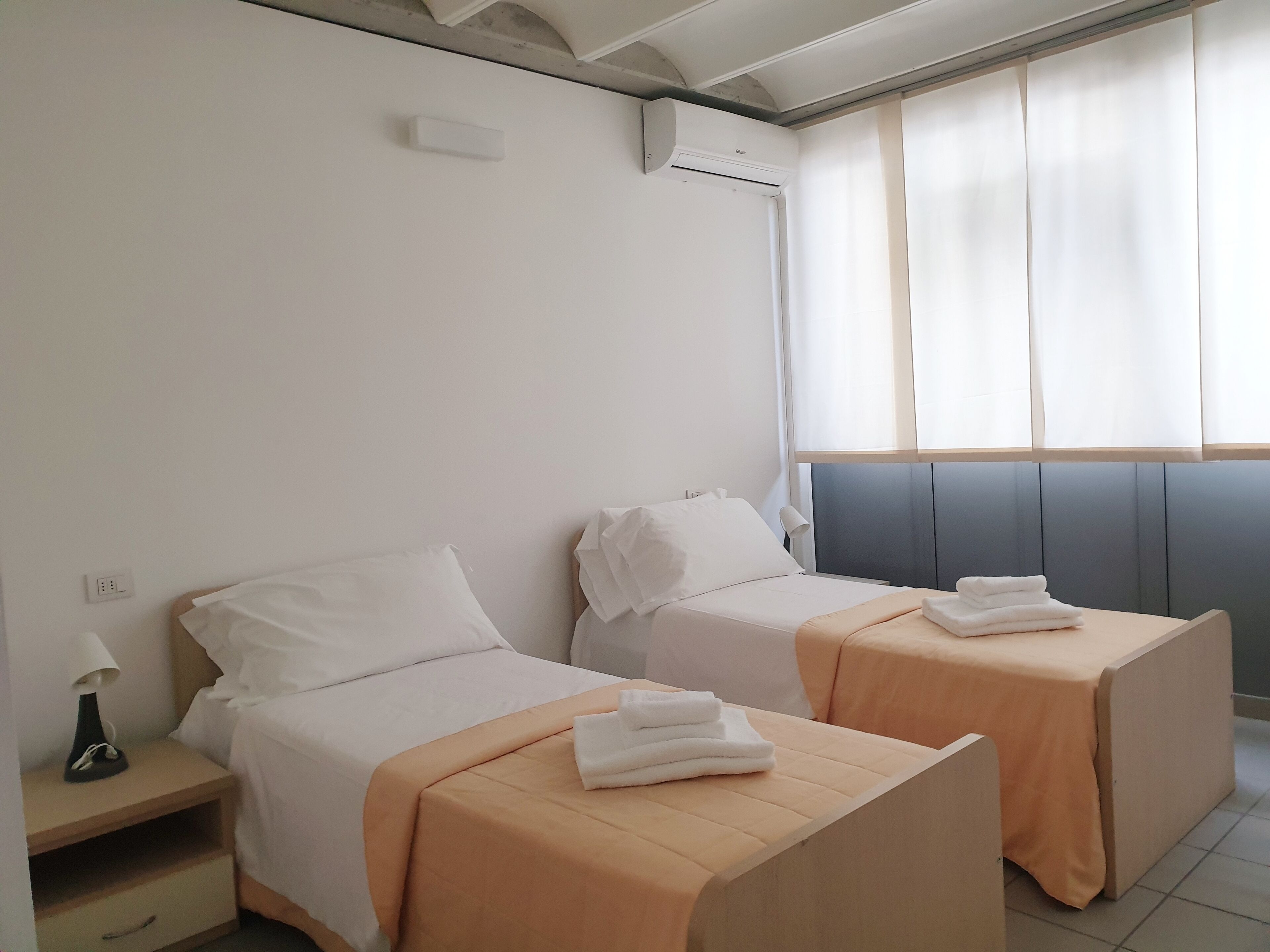 1 bedroom, soundproofing, iron/ironing board, free WiFi