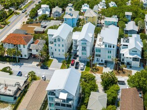 Exterior - 1 Minute Stroll to Gulf with Private Heated Pool, Bikes, and a Gulf View (Santa Rosa Beach)