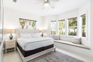 4 bedrooms, iron/ironing board, WiFi, bed sheets - 1 Minute Stroll to Gulf with Private Heated Pool, Bikes, and a Gulf View (Santa Rosa Beach)