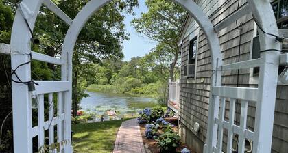 20% Discount for March&April Beach Haven Cottage on Faucet Pond! BEACH PASS PROV