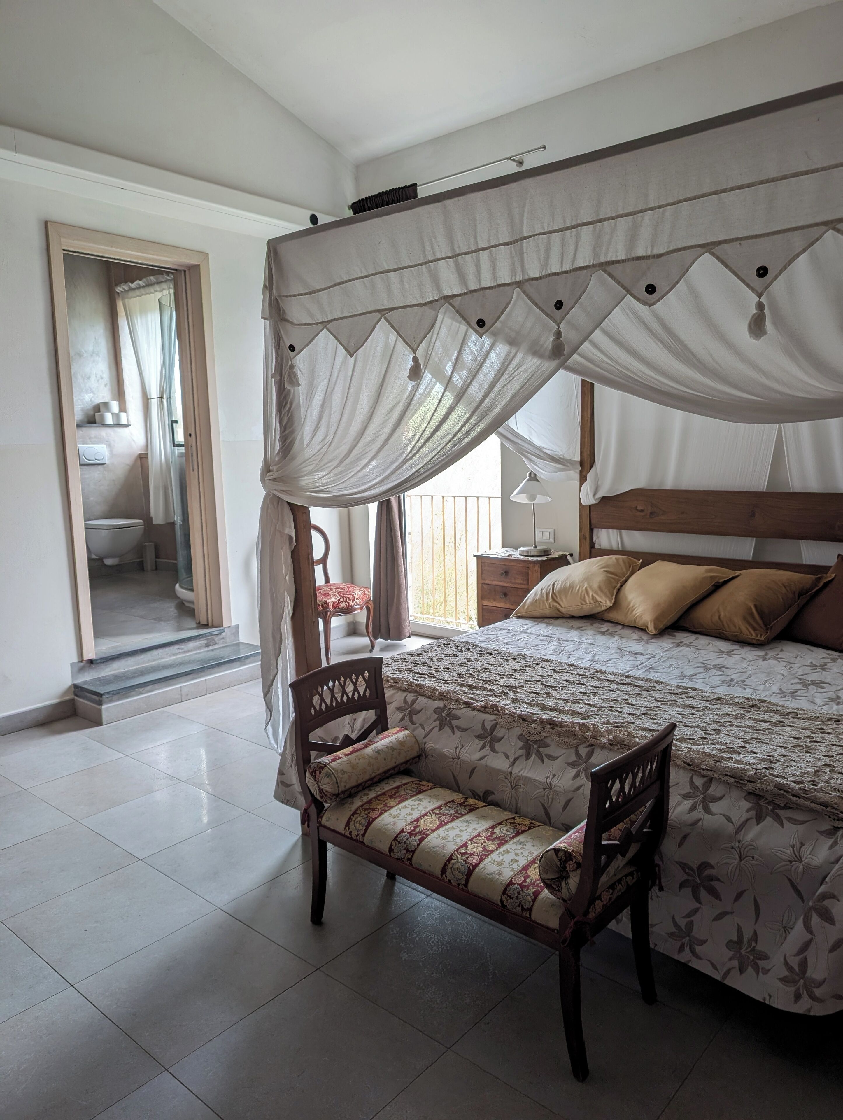 4 Schlafzimmer, Bügeleisen/Bügelbrett, Reisekinderbett, kostenloses WLAN