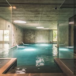 Baño turco, masajes de tejido profundo, masajes deportivos, reflexología