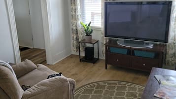 Smart TV, books, stereo, printers