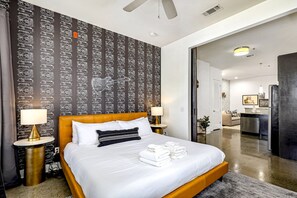 1 bedroom, iron/ironing board, internet, bed sheets