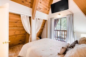 3 bedrooms, internet, bed sheets