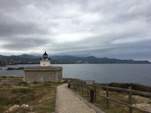 Exterior - New apartment, high standing, 180º panoramic view of the sea. (Llançà)