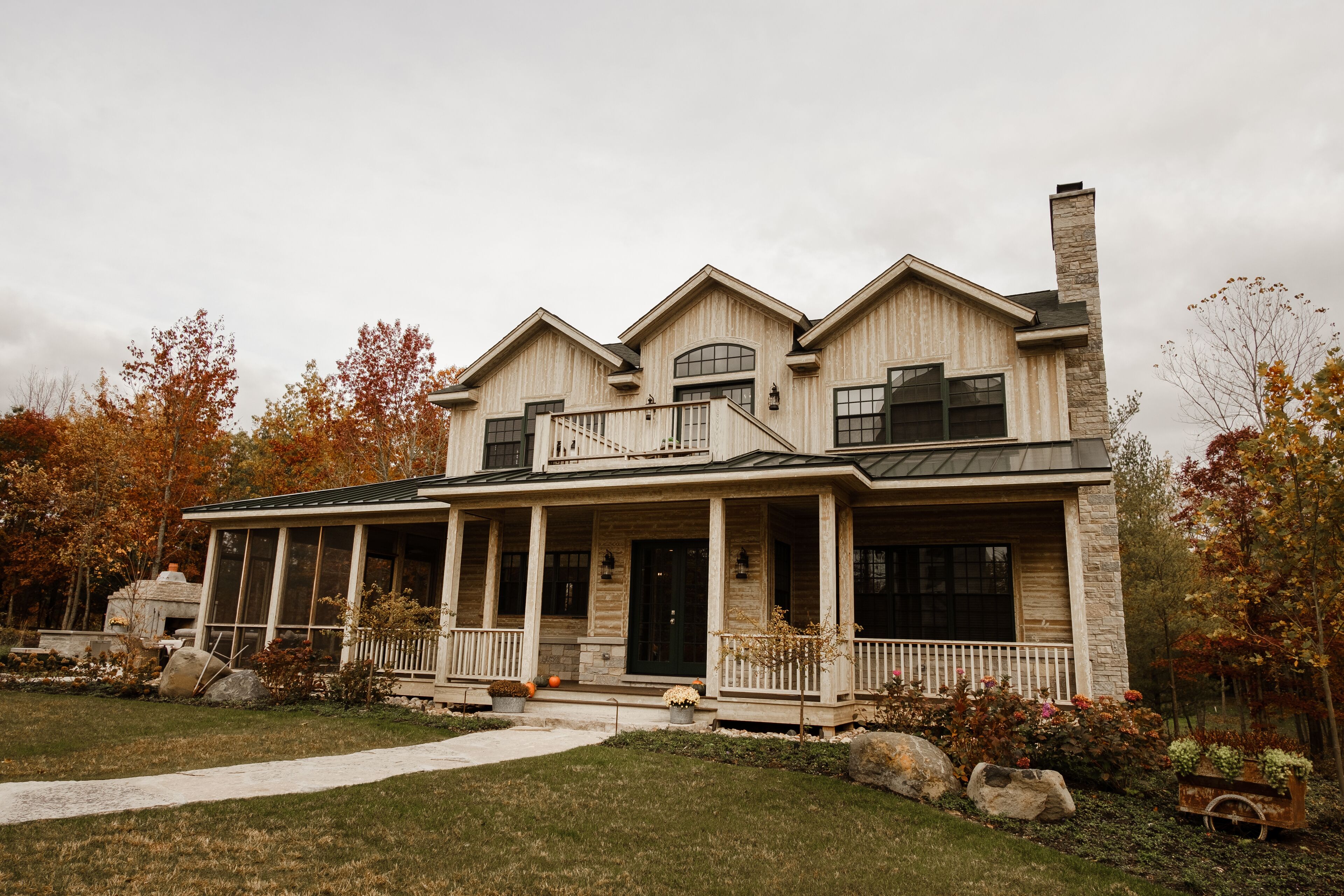 Luxury Golf Retreat NW Chicago -PRIVATE &  ALL-INCLUSIVE  STAY