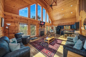 Smart TV, chimenea, reproductor de DVD y tenis de mesa 