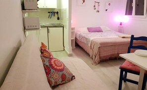 1 Schlafzimmer, Bügeleisen/Bügelbrett, Bettwäsche