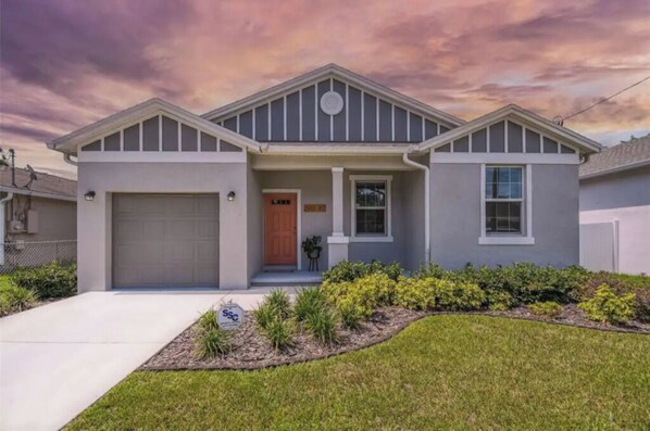 Exterior - Gem of a Home, Heart of Ybor (Tampa)