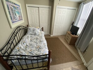 3 多间卧室、熨斗/熨衣板、免费 WiFi