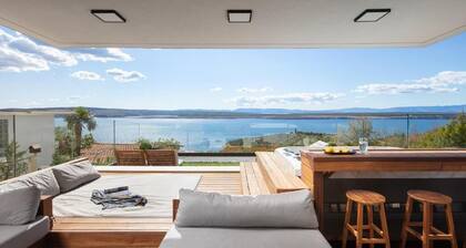 Villa SPA DRAMALJ, CROATIA
Anchored Elegance – Your Land Cruzer Escape