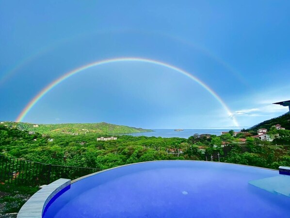 Pool - Casa Cito • 4 BR Luxury Hilltop Villa • Infinity Pool & Pacific View • 8 Guests (Playa Hermosa)