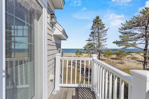 Property grounds - Coastal Charm with Stunning Views – Steps from the Shoreline! (Saco)