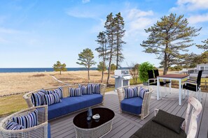 Outdoor dining - Coastal Charm with Stunning Views – Steps from the Shoreline! (Saco)