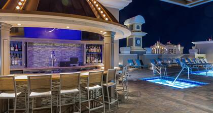 Formula 1 Las Vegas Grand Prix Staying at Marriott Grand Chateau on Harmon Ave