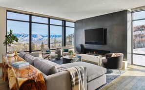 Luxury Condo | Living area