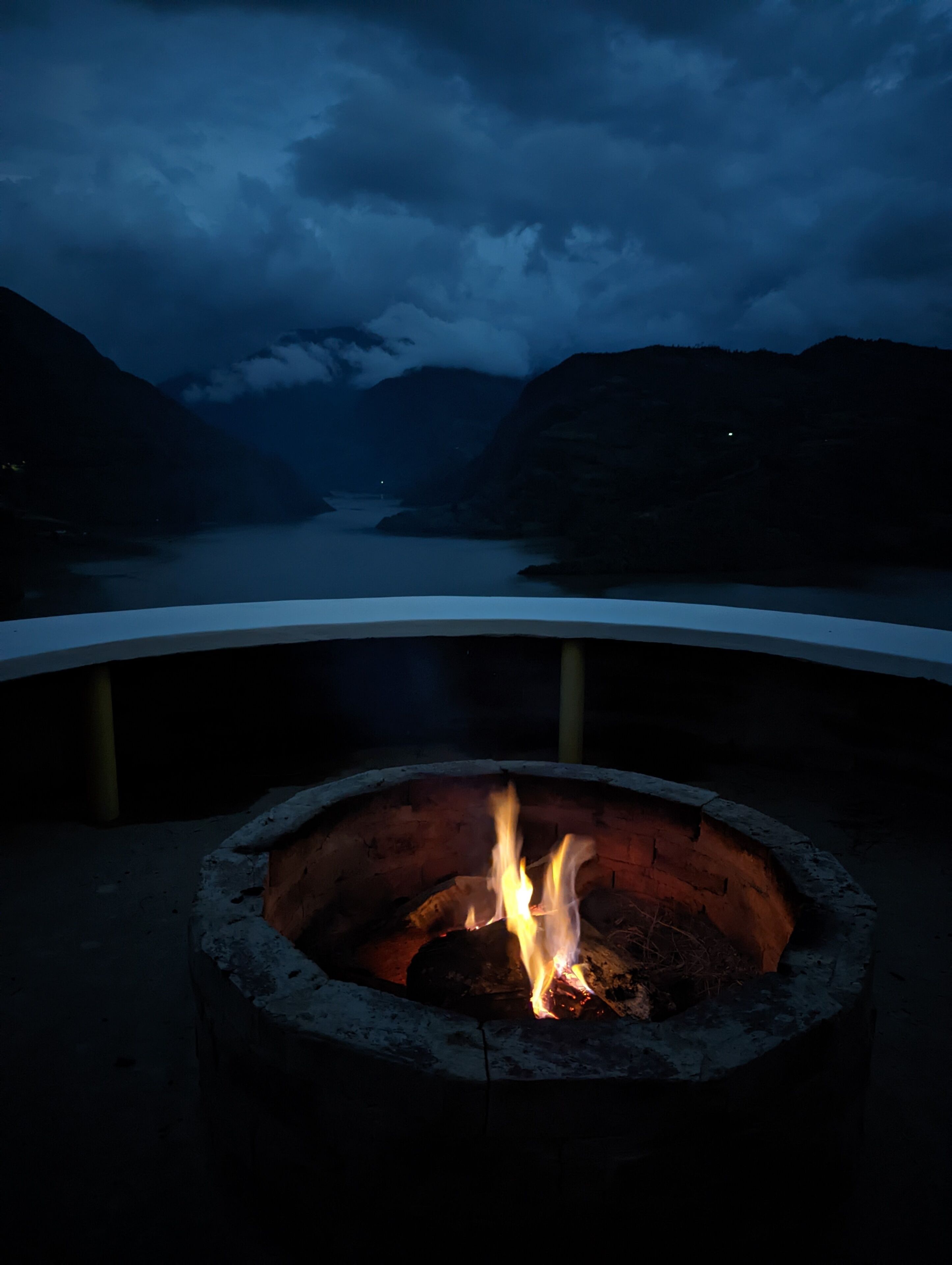 Luxury Cottage (EcoCasa en el Aire) | Terrace/patio