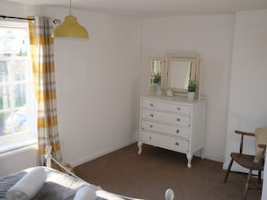 Interior - Phloxhaven (Norwich)