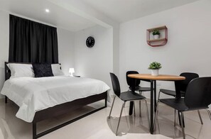 1 bedroom, WiFi, bed sheets