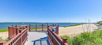 Spacious Stone Fire Pit Game Room!