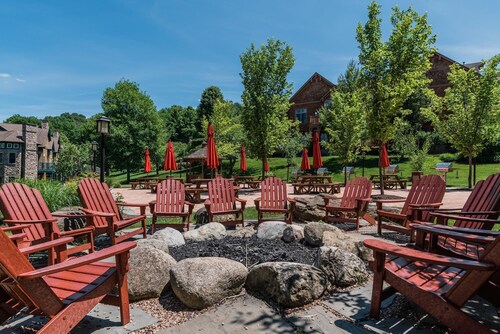 Water Park (Next Door) Pool Hot Tubs Mtn Creek Wineries #07-11M