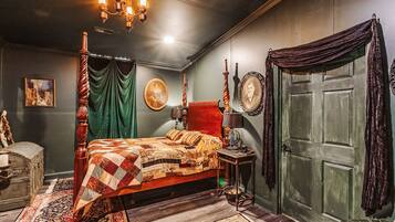 2 bedrooms, bed sheets