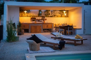 Outdoor dining - Villa Kucha 26b with Pool & Seaview (Vrbnik (Krk))