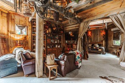 A Hagrid's Inspired Stay