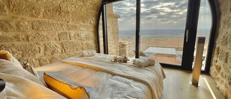 Masia de Queralt | Terrace/patio